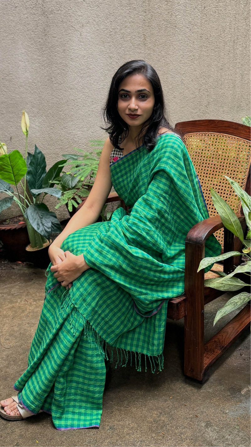 Green Checks - Handloom Linen Saree