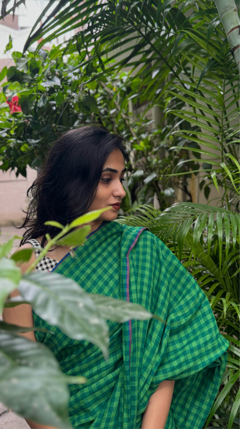 Green Checks - Handloom Linen Saree